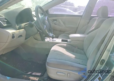 2009 Toyota Camry Base z USA, uszkodzony, nr VIN 4T1BE46K19U833317